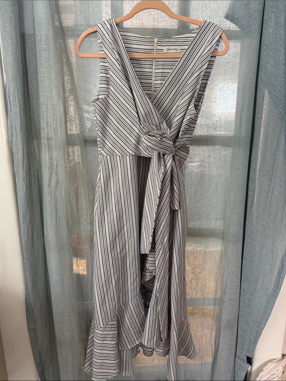 Seersucker Calvin Klein summer wrap dress